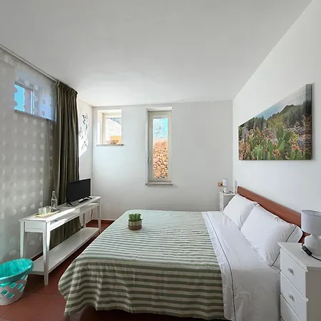 Bio&b Acquaviva Oda ve Kahvaltı