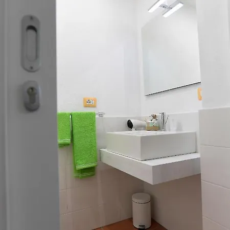 ベッド・アンド・ブレックファスト Bio&b Acquaviva