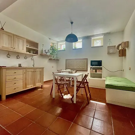 Bio&b Acquaviva ベッド・アンド・ブレックファスト 4*