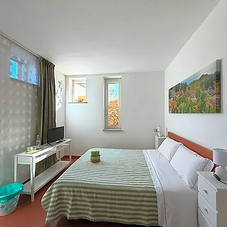 Bio&b Acquaviva 4*